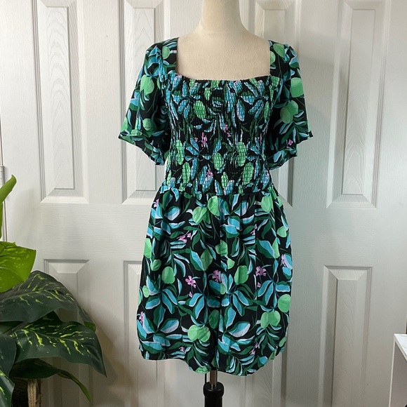 Ava & Viv Women's Flutter Short Sleeve Smocked Mini Romper Size XXL - Picture 2 of 11